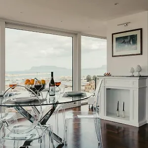 Apartment Of The Port, Palermo
