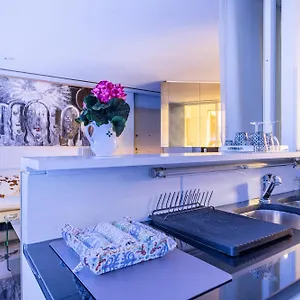 Apartment Luxury 2 Min Dal Politeama, Palermo